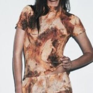 Zara Pleated Print Top Size M